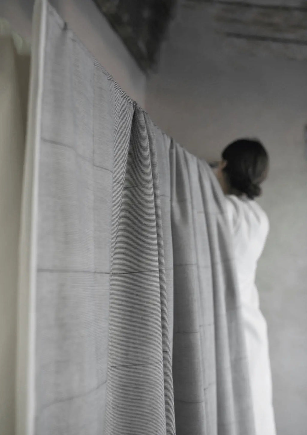 Dohar Lignes Noires  – drap d’été en coton Mül-mül MILLE et CLAIRE