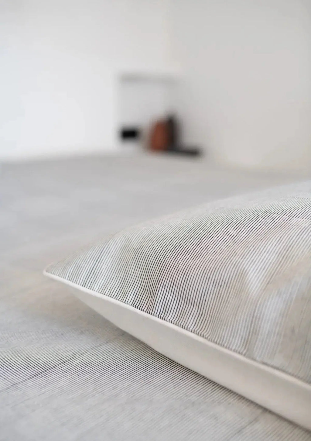 Dohar Lignes Noires  – drap d’été en coton Mül-mül MILLE et CLAIRE