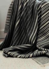 Plaid Thar Black & Off-White MILLE et CLAIRE