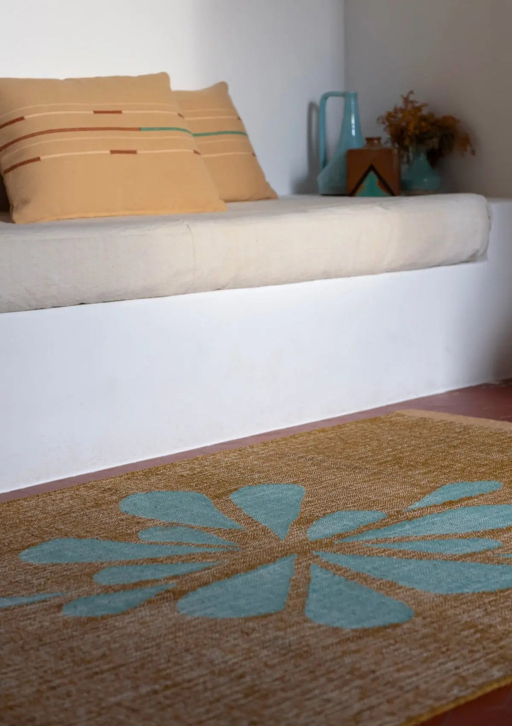 Chat Tai Rug Natte de sol Chattaï Aquamarine – Tissage en chanvre et coton