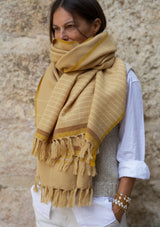 Écharpes  femmes 100% laine écru jaune marron